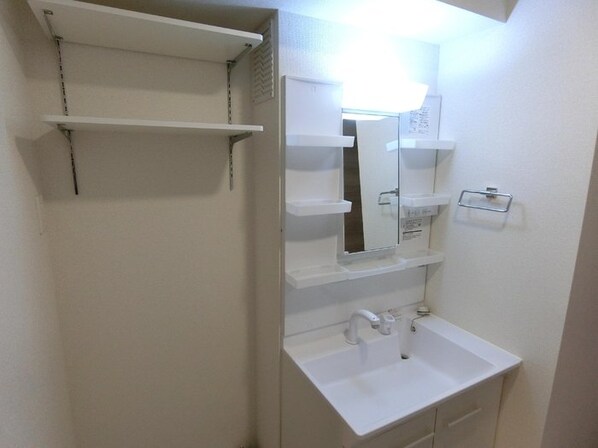 グランクードIIIの物件内観写真